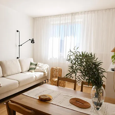 Hallera 6 Apartamento *