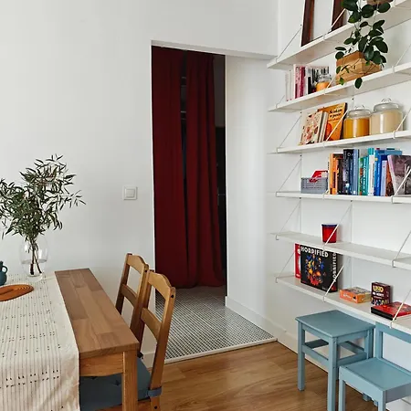 Hallera 6 *